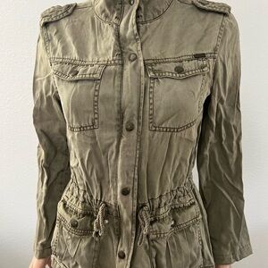 Max Jeans Olive Drawcord Utility Jacket Gently Used